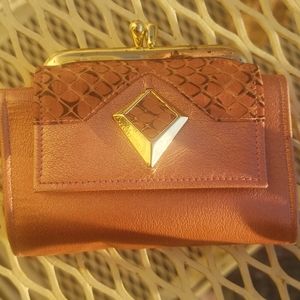 Princess gardner kiss lock wallet coin cowhide